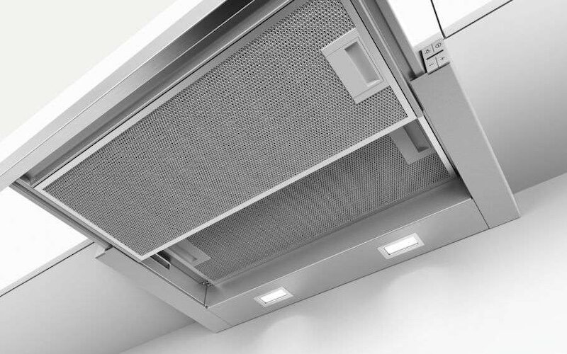 Máy hút mùi Bosch DFS067A50 sử dụng bộ lọc nhôm nhiều lớp (Ảnh: Boschluxury).