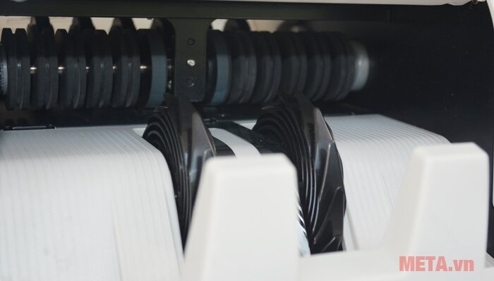 Máy đếm tiền Silicon MC-2800