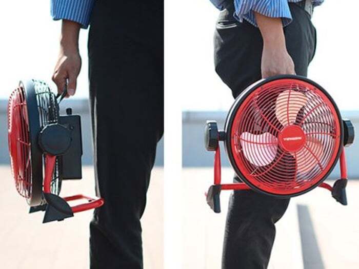 Quạt sạc có quai xách di chuyển Tiross TS9171
