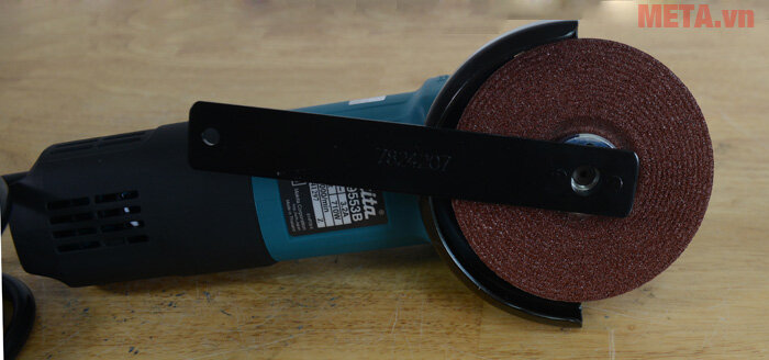 Máy mài góc Makita 9553B