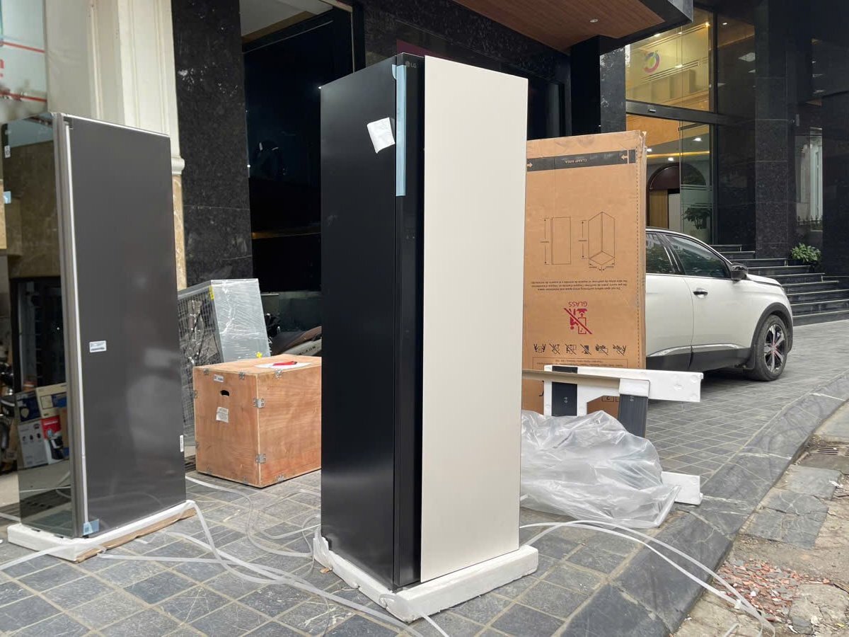 Tủ chăm sóc quần áo thông minh LG Styler Inverter SC5MBR80H