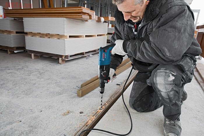 Máy khoan búa Bosch GBH 2-28 DFV