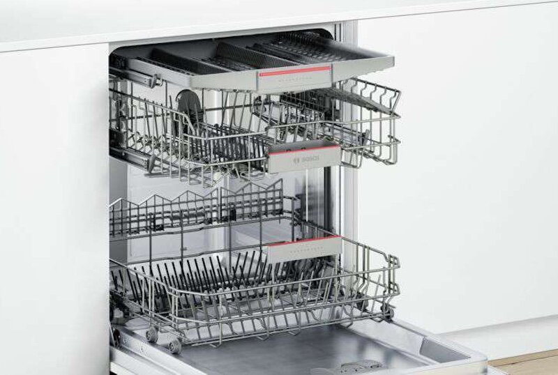 Khoang rửa của máy rửa bát Bosch SMI46MS03E (ảnh: Bosch).