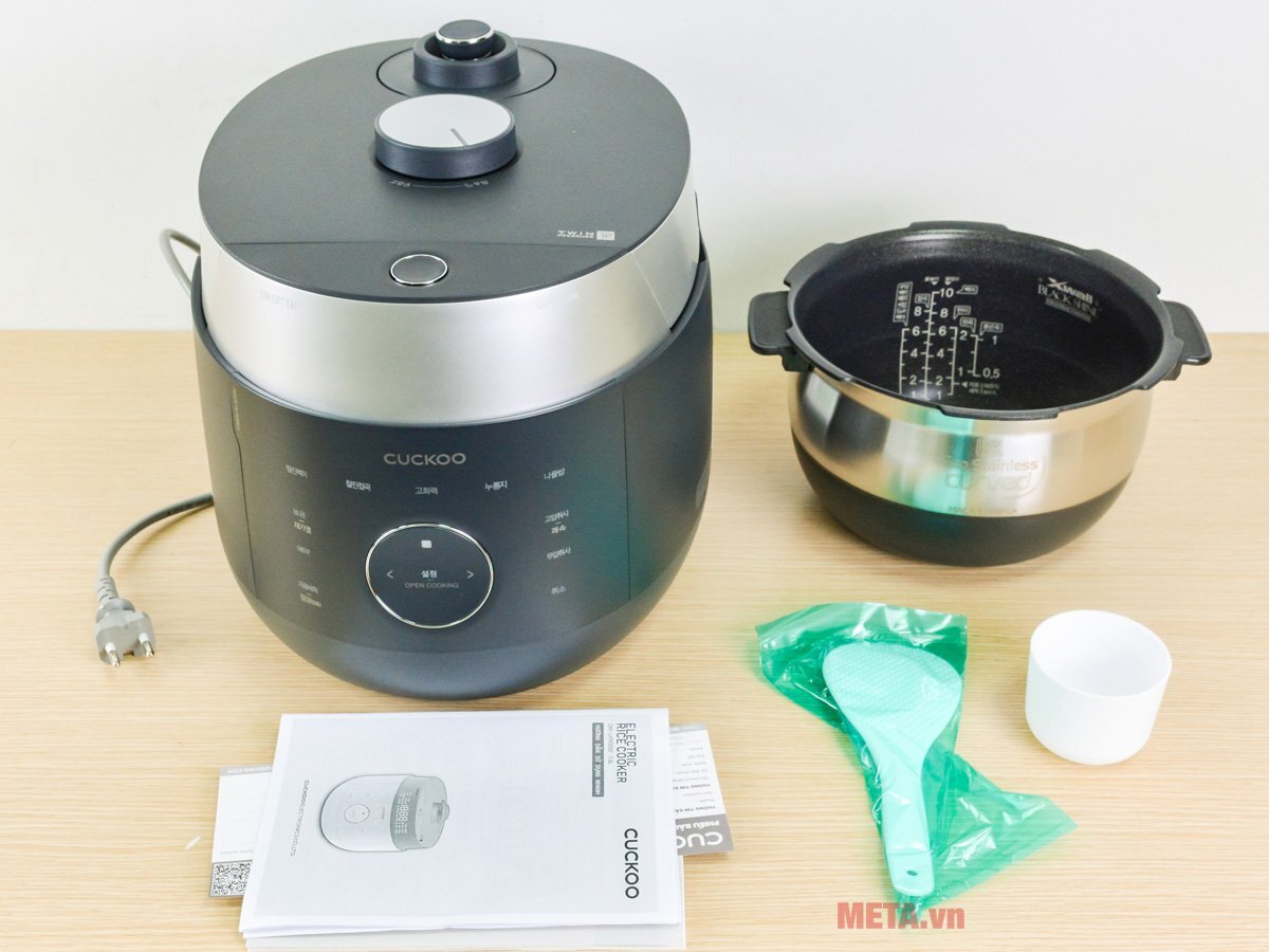 Nồi cơm điện cao tần áp suất kép Cuckoo CRP-LHTR1010FB 1.8 lít (đen)