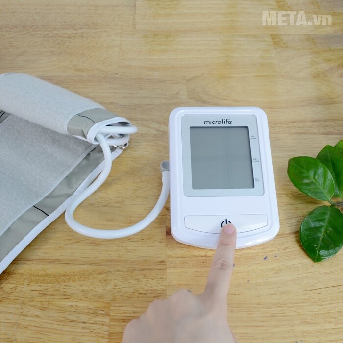 Máy đo huyết áp bắp tay Microlife 3NZ1-1P