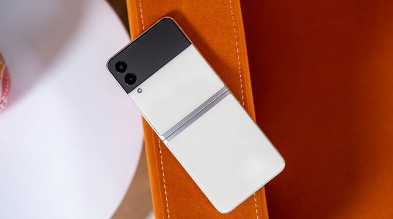 samsung galaxy z flip3 thiết kế