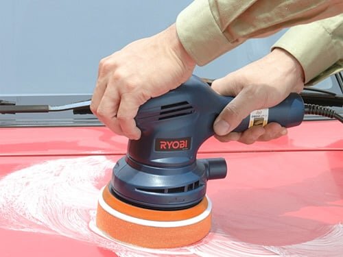 Hình ảnh sử dụng máy chà nhám tròn Ryobi RSE-1250 Ryobi RSE-1250