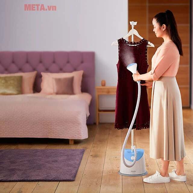 Bàn ủi hơi nước đứng Philips GC482/29 có công suất hoạt động mạnh mẽ giúp là ủi quần áo hiệu quả Bàn ủi hơi nước đứng Philips GC482/29 có công suất hoạt động mạnh mẽ giúp là ủi quần áo hiệu quả