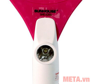 Vợt muỗi Sunhouse SHE-E250 màu hồng