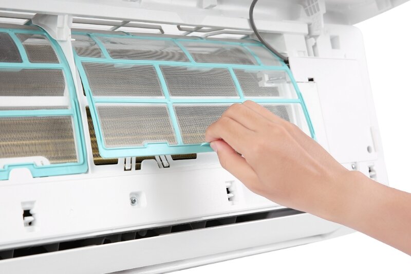 Điều hòa Midea 10000 BTU 1 chiều Inverter MSAG-10CRDN8 lọc không khí sạch