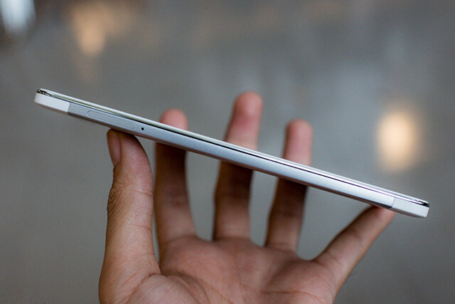 Điện thoại Vivo V1 Max