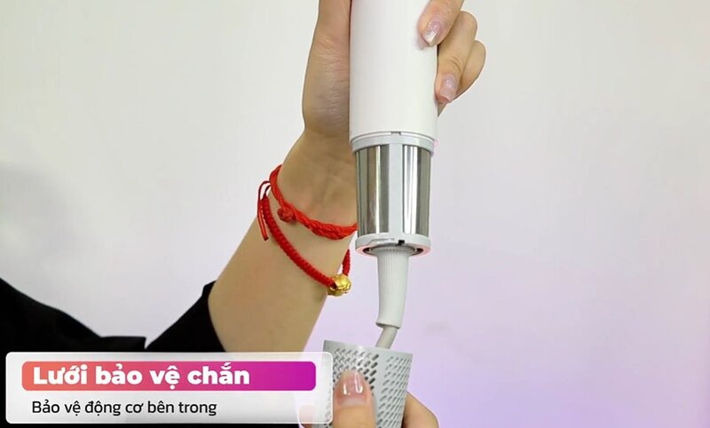 Máy sấy tóc Showsee AP16-W thiết kế thông gió và lọc bụi tiện lợi