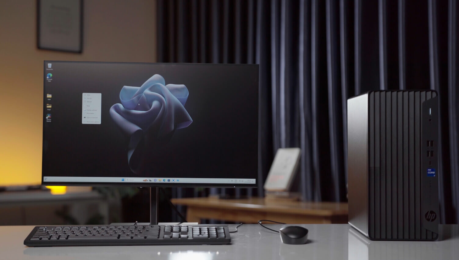 Máy tính để bàn HP Elite Tower 600 G9 8U8S9PA