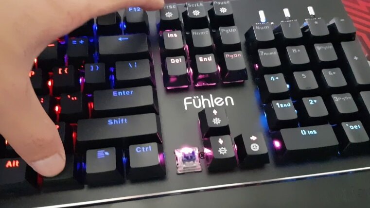 Bàn phím cơ Fuhlen Eraser