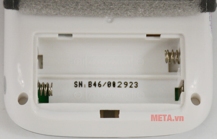 Máy đo huyết áp cổ tay Beurer BC50