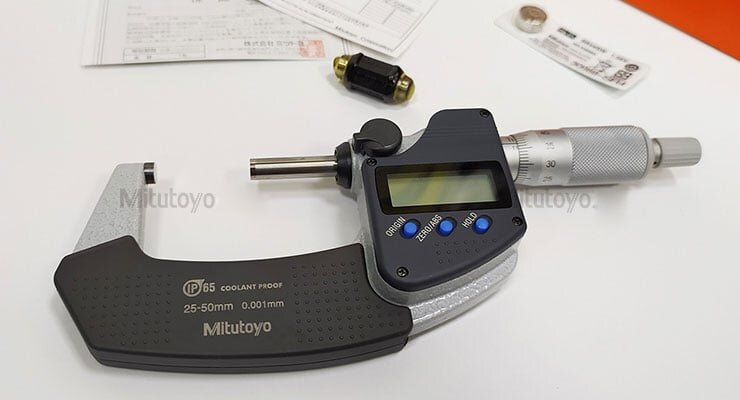 Panme điện tử đo ngoài Mitutoyo 293-241-30 Panme điện tử đo ngoài Mitutoyo 293-241-30