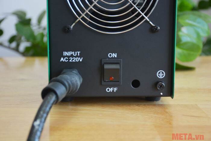 Máy hàn que điện tử FEG MMA 200