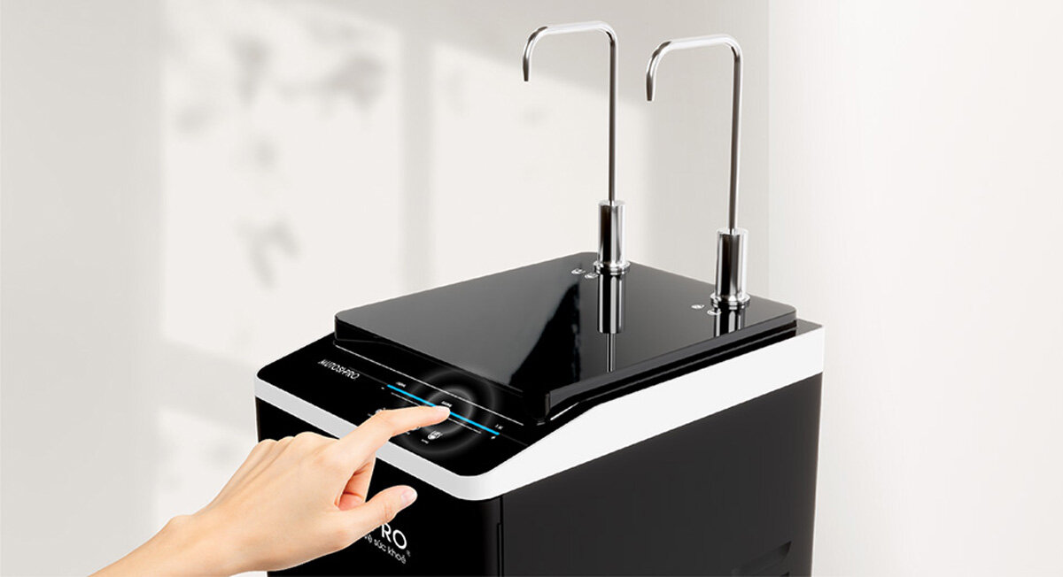 Máy lọc nước Mutosi MP-F081-HC2H3 điều khiển cảm ứng