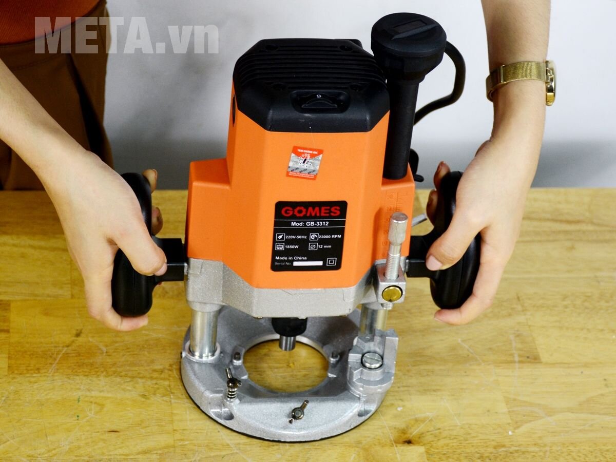 Máy soi gỗ 2 tay cầm Gomes GB-3312A