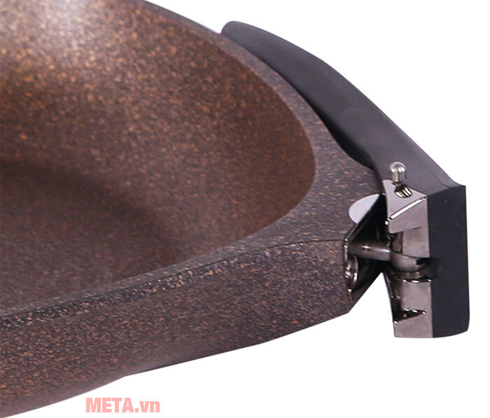 Chảo vuông đá đáy từ Sunhouse SHP30A2