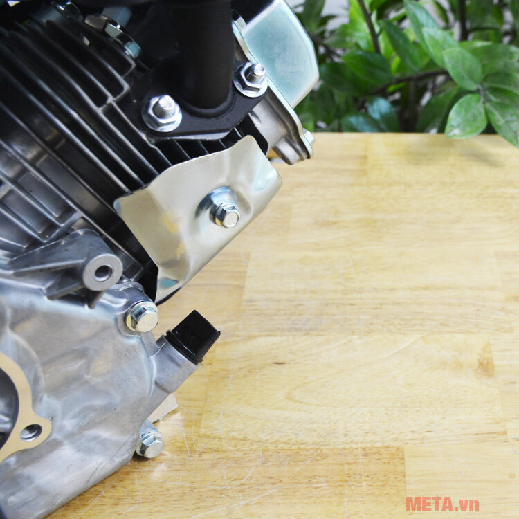 Máy nổ Bgas BM2065 (BGA65RED) 6.5HP Máy nổ Bgas BM2065 (BGA65RED) 6.5HP