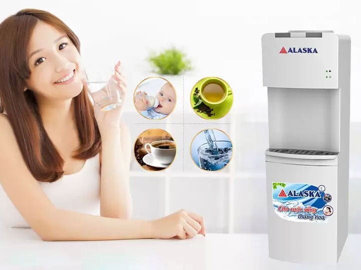 Máy nước uống nóng lạnh  