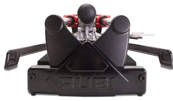 Các chi tiết bằng kim loại khỏe, chắc chắn Bàn cắt gạch Rubi