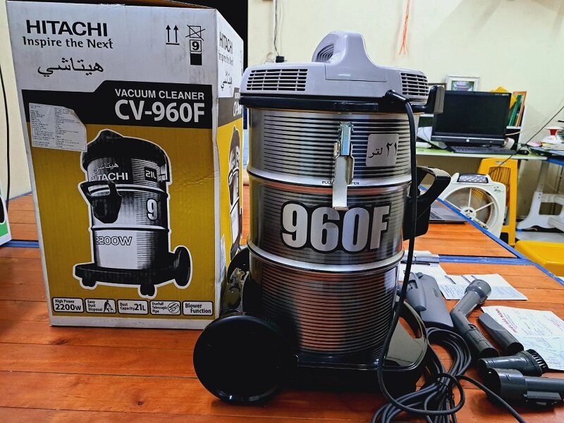 Máy hút bụi Hitachi CV-960F - 2200W