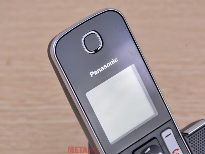 Màn hình điện thoại Panasonic KX-TGD310 Điện thoại Panasonic KX-TGD310