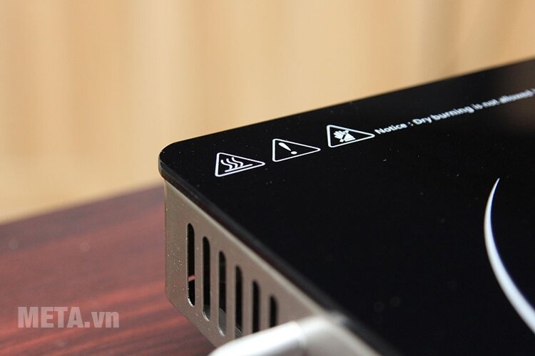 Bếp hồng ngoại Whirlpool ACT312/BLV