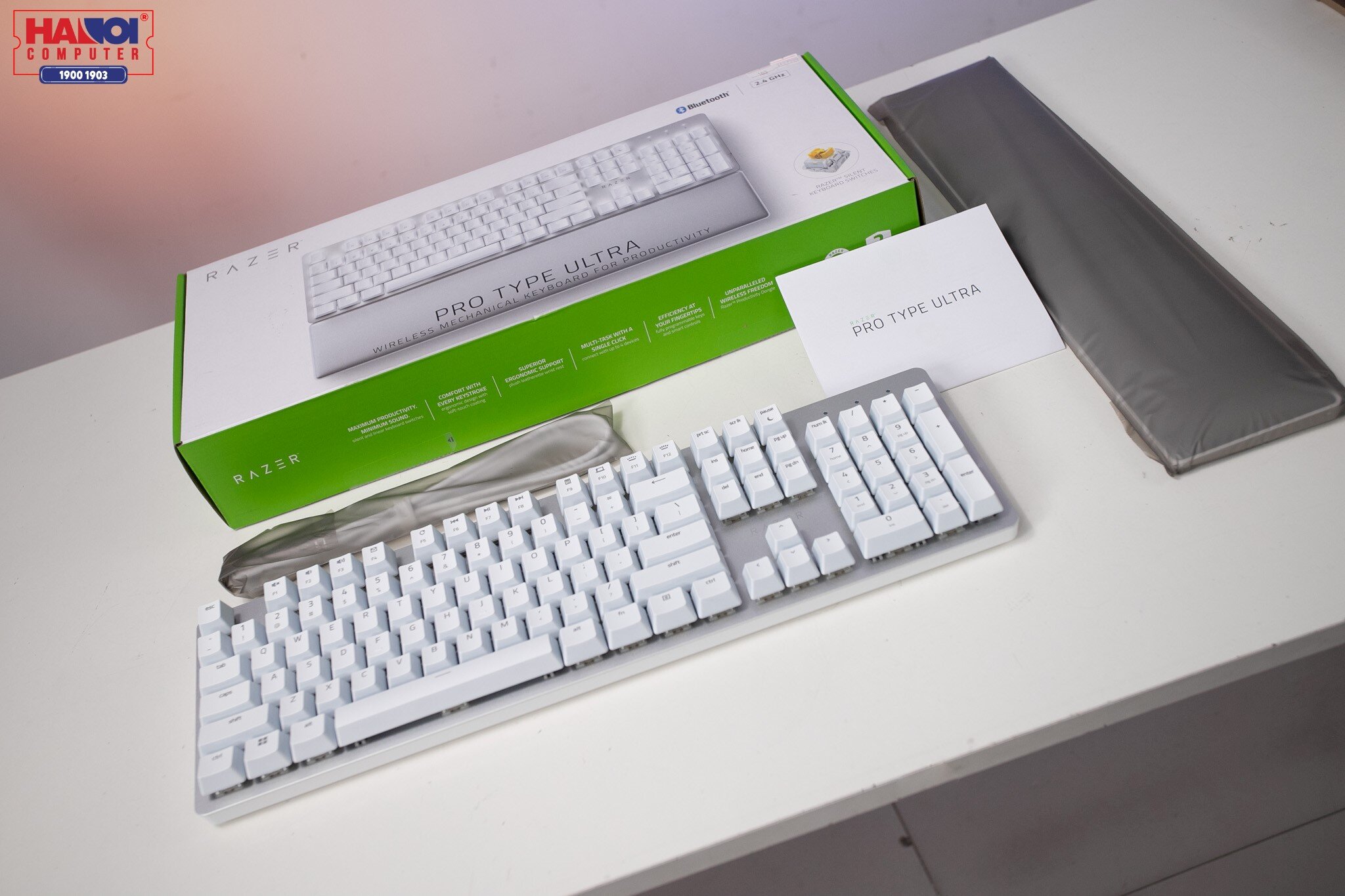 Bàn phím không dây Razer Pro Type Ultra Wireless Productivity (RZ03-04110100-R3M1) 2