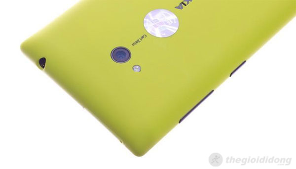 Điện thoại Nokia Lumia 720