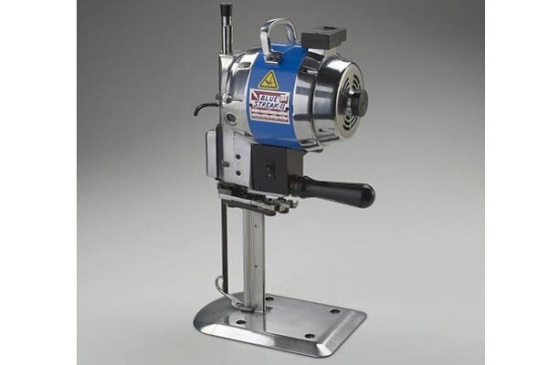 Máy cắt vải đứng 