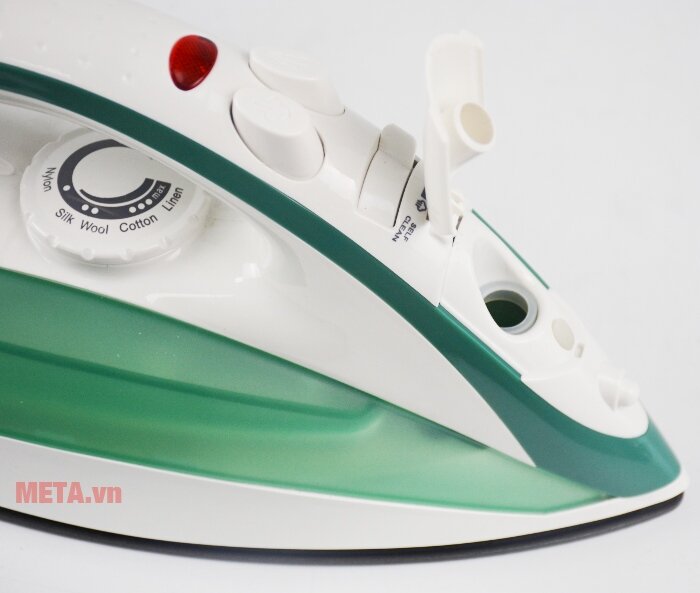 Bàn là hơi Sunhouse SHD2061