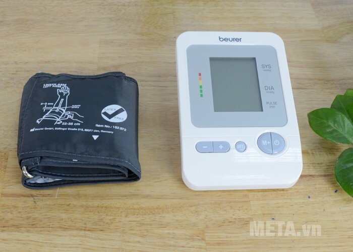 Máy đo huyết áp bắp tay Beurer BM26