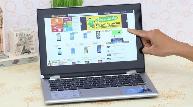 Laptop Dell Inspiron 3148 i3 4030U/4GB/500GB/Win8.1