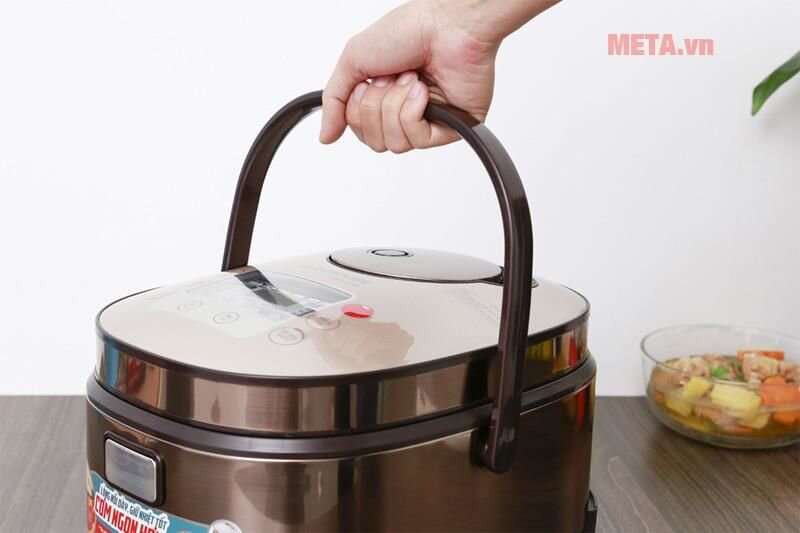 Nồi cơm điện tử Sunhouse Mama SHD8915 (1.5L)