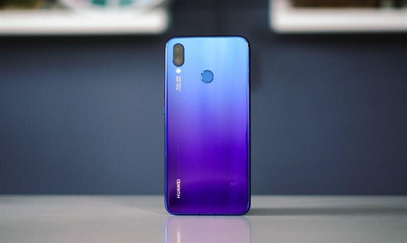 Điện thoại Huawei Nova 3i INE-LX2 White