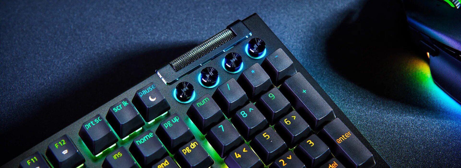 Bàn phím cơ gaming có dây Razer BlackWidow V4 2