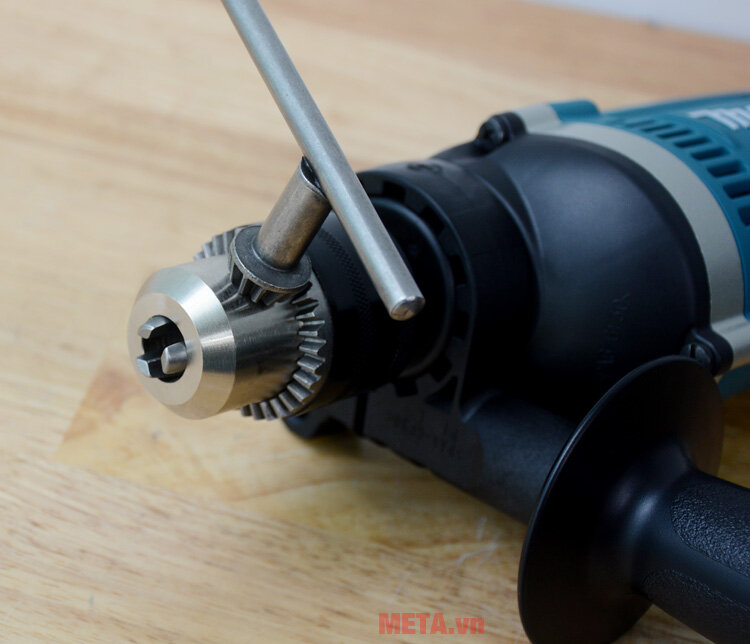 Máy khoan 16mm Makita HP1630