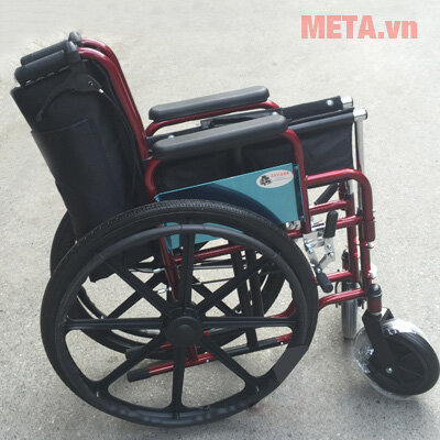 Xe lăn Lucass X39BJ có phanh