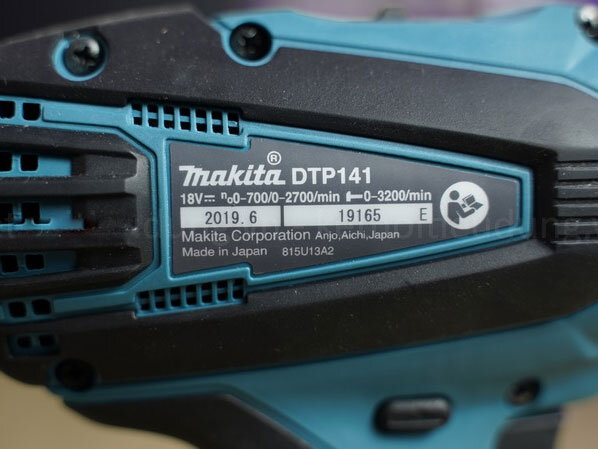 Máy vặn vít dùng pin 