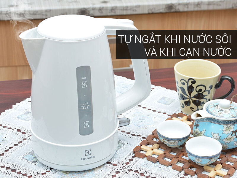 Bình siêu tốc Electrolux EEK1303W 1.5 lít Bình siêu tốc Electrolux EEK1303W 1.5 lít