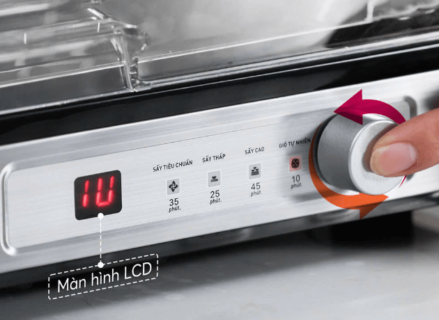 Máy sấy chén Elmich DDE-3907 có bảng điều khiển có màn hình hiển thị