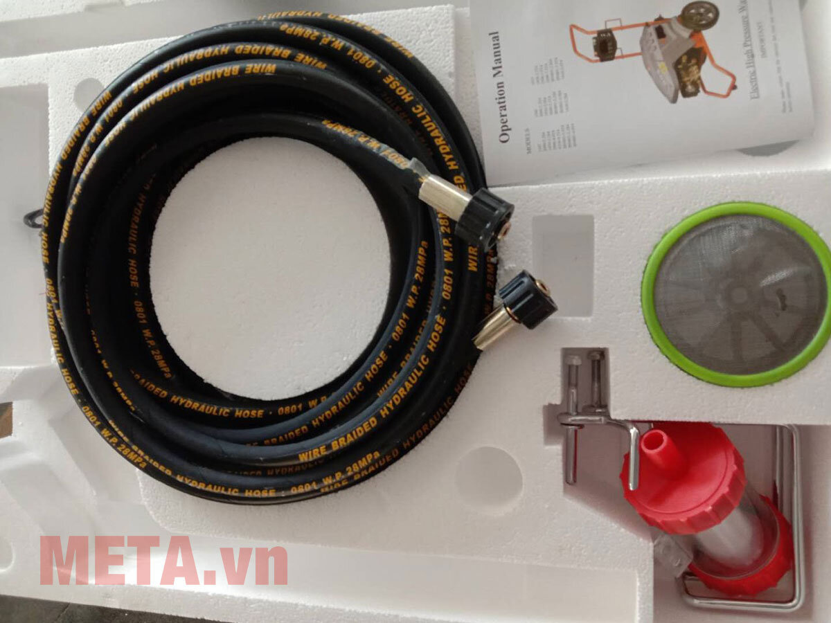 Máy phun xịt rửa xe cao áp 3KW Tiger UV-2200TTS