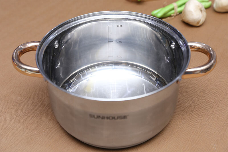 Nồi inox 5 đáy 20 cm Sunhouse SHG24220 Nồi inox 5 đáy 20 cm Sunhouse SHG24220