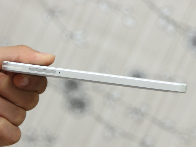 Điện thoại Mobiistar Prime 558