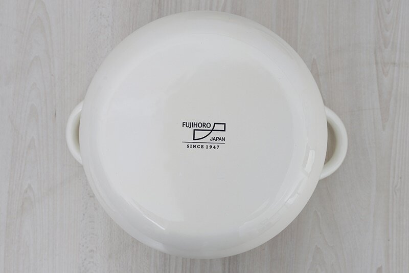 Nồi tráng men đáy từ 22 cm cao cấp Fujihoro MCPV-22DW Nồi tráng men đáy từ 22 cm cao cấp Fujihoro MCPV-22DW