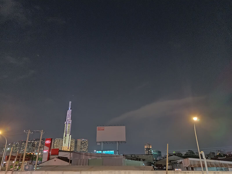 Điện thoại Oppo Reno 2F - 8GB RAM, 128GB, 6.5 inch