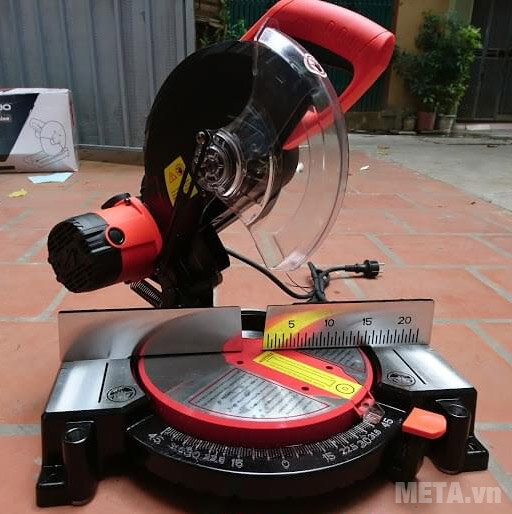 Máy cắt nhôm 255mm Kainuo 31255 (1800W) Máy cắt nhôm 255mm Kainuo 31255 (1800W)